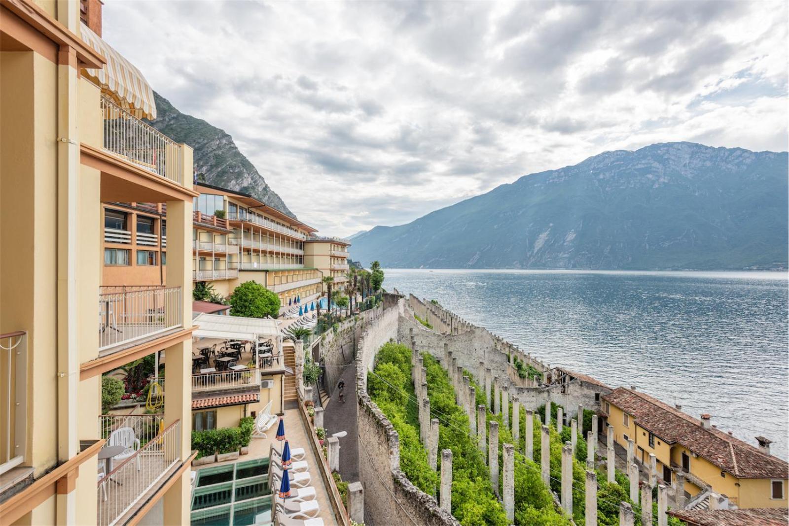 Hotel Splendid Palace Limone sul Garda Bagian luar foto